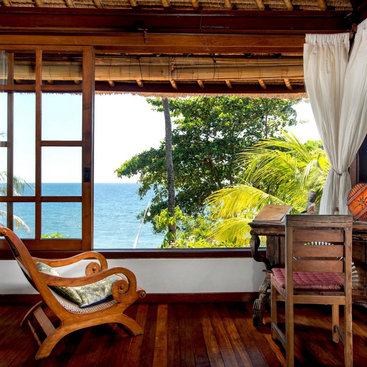 Sunrise Room with ocean view